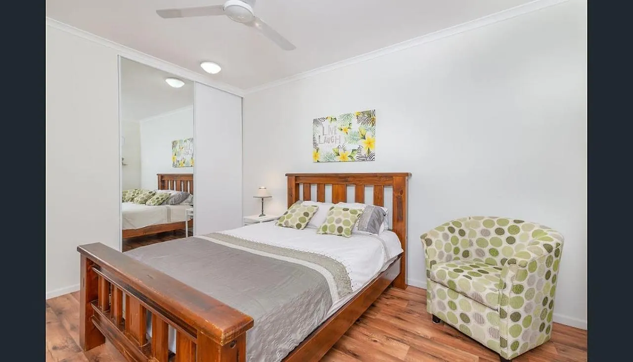 Modern 2 Bedroom Townhouse - Four Mile Beach Escapes Port Douglas Australia